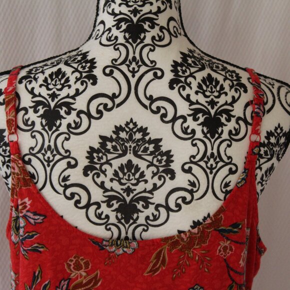 SALE TANK TOP SPAGHETTI STRAP TORRID RED + FLORALS SIZE 0 12 LARGE L PRE-LOVED - Picture 9 of 12